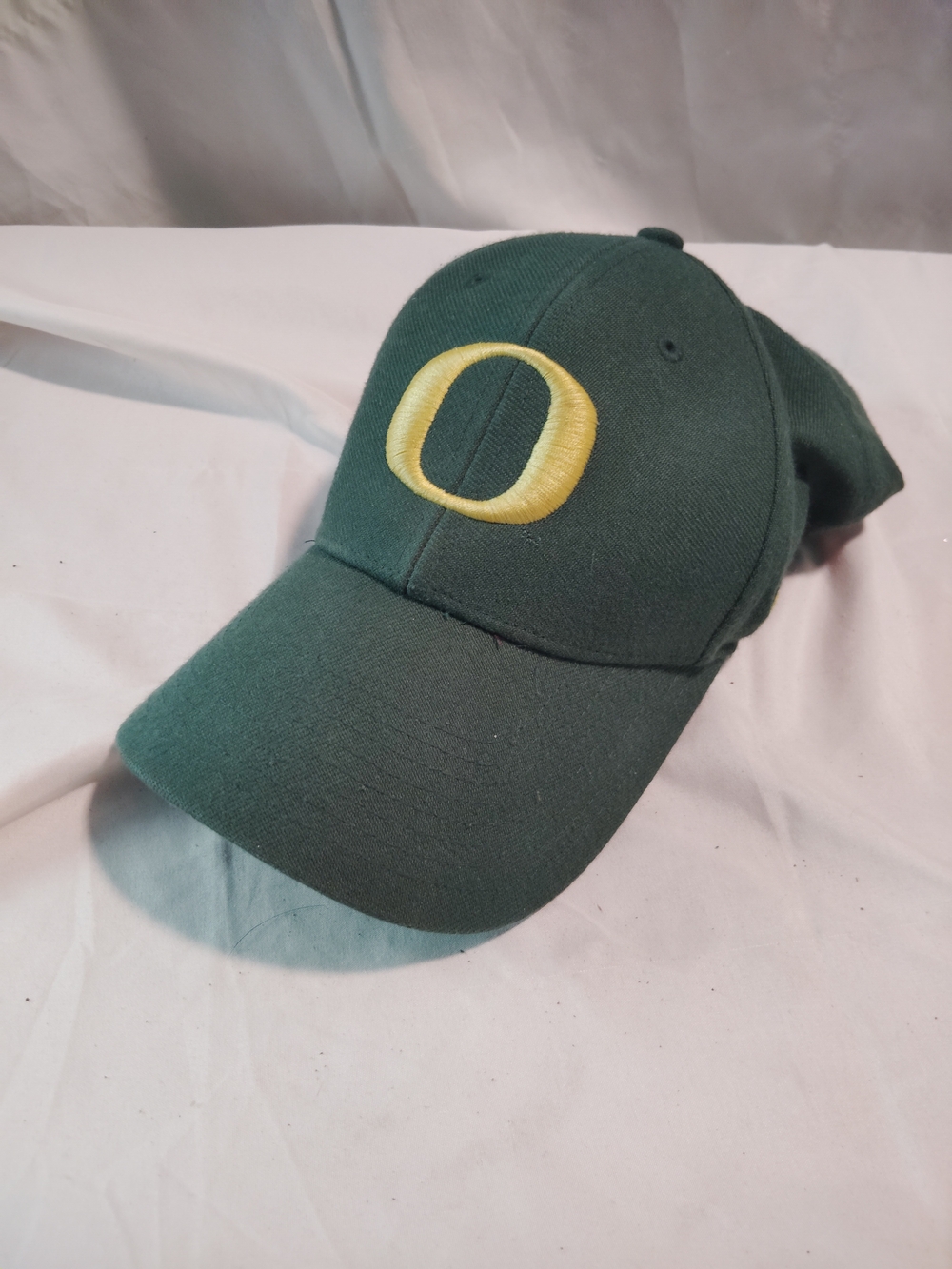 Nike Men's Dark Green Baseball Cap with Yellow 'O' Logo